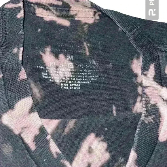 Dark Knight Bleached Tarot Card T-Shirt - Picture 4 of 4